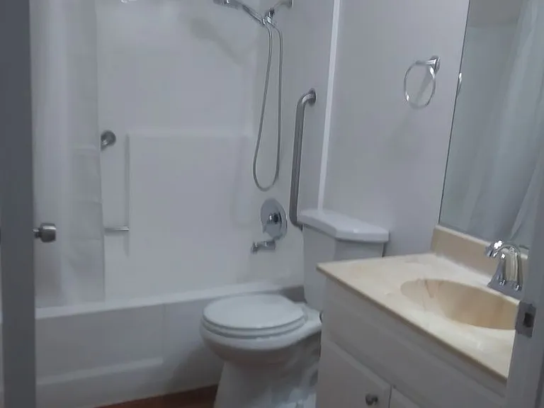 17740 Scherzinger Ln — Photo 16
