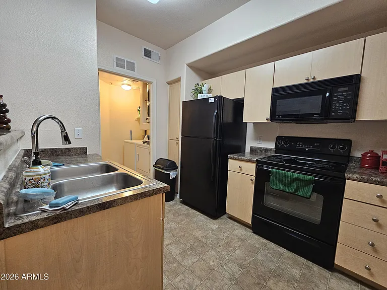 18416 N Cave Creek Rd #2036 — Photo 4