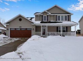 1233 Wildflower Dr, Holt, MI 48842