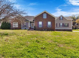 232 Cody Ct, Clarksville, TN 37043