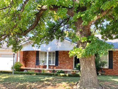 4408 N Barnes Ave, Oklahoma City, OK, 73112