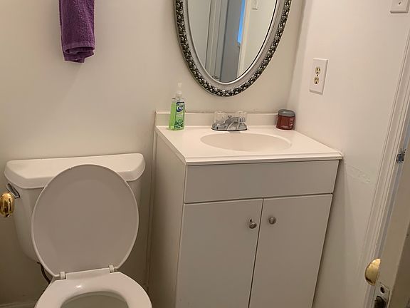 4th image of 12751 Woodside Ln