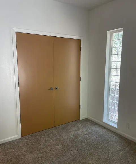 2709 Hallmark Ln — Photo 13