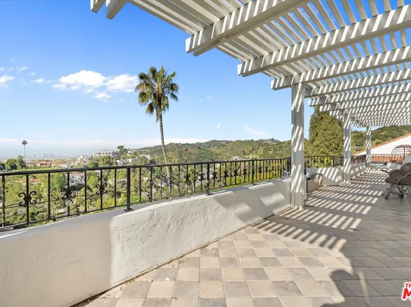 2547 Creston Dr, Los Angeles, CA 90068