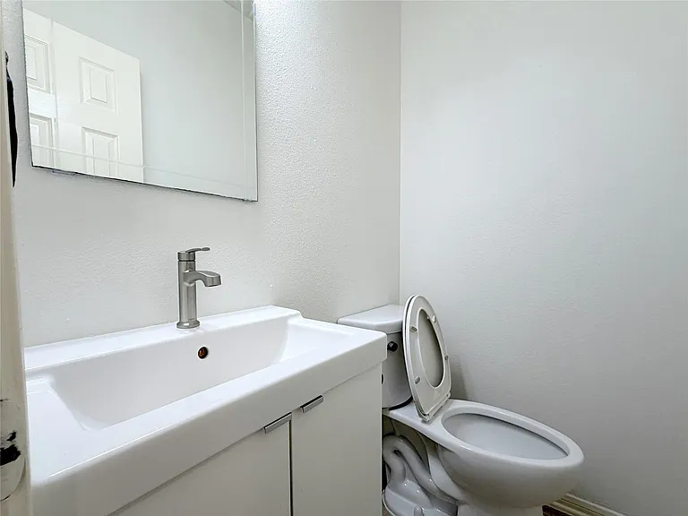 12238 Ashford Valley Dr — Photo 23