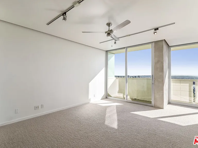 8787 Shoreham Dr #610 — Photo 6