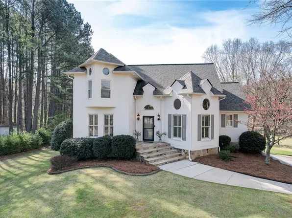 155 Inland Cir, Newnan, GA 30263