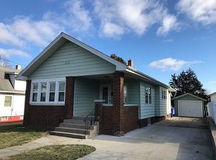 724 Henry St, Kewanee, IL 61443