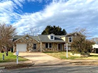 8590 King Carter St, Manassas, VA 20110