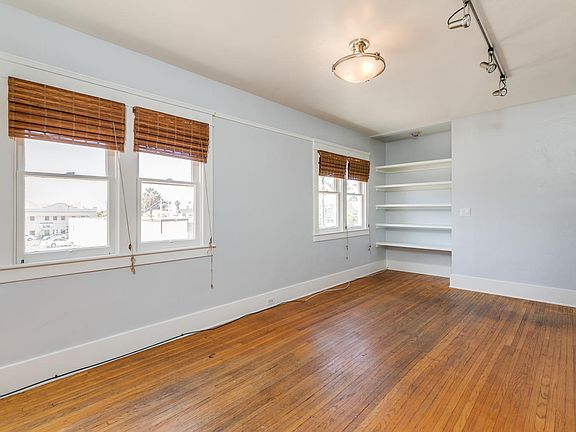 5th image of 873 Poinsettia Pl #B