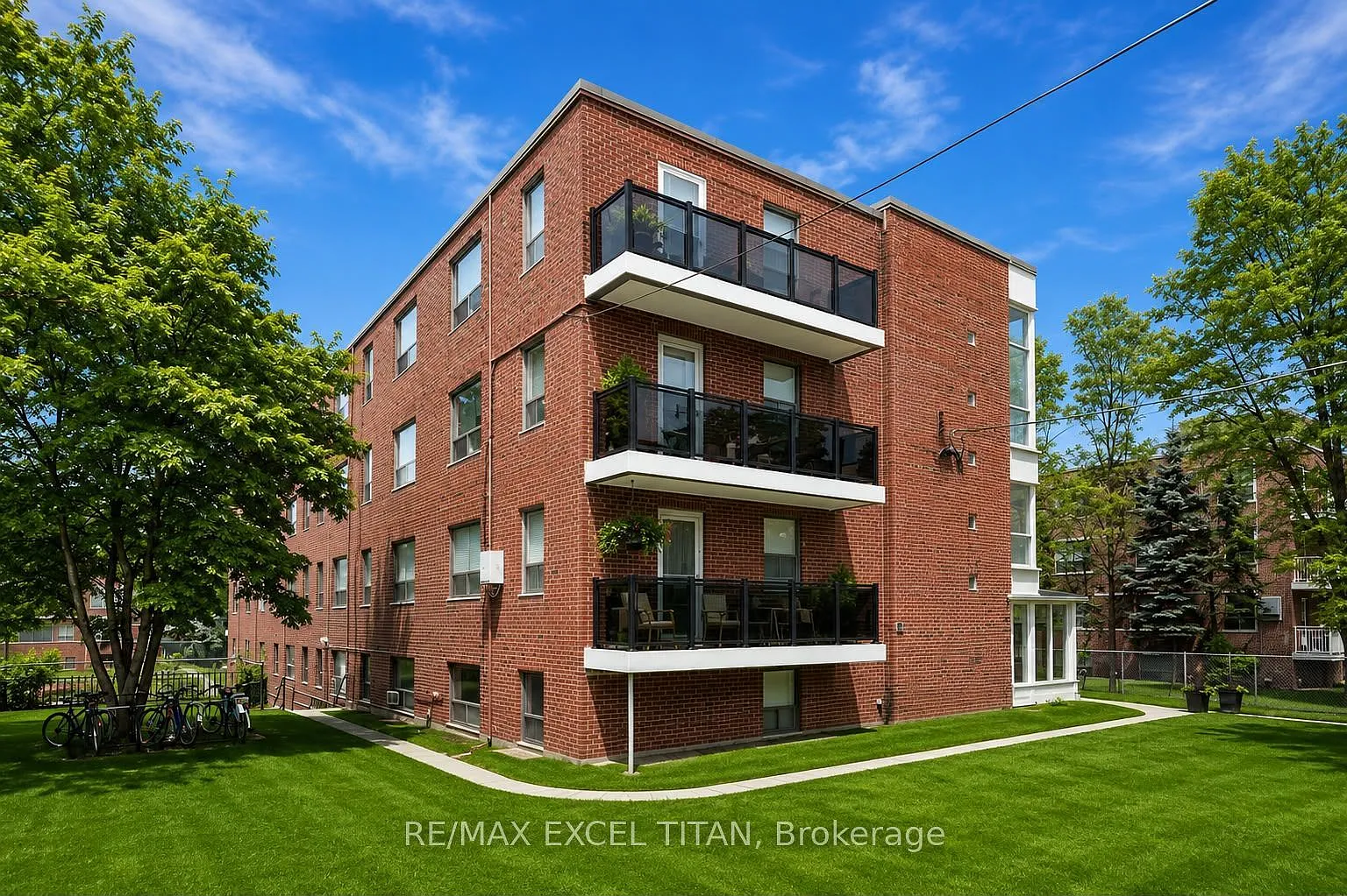 4 Hill Heights Rd — Photo 1