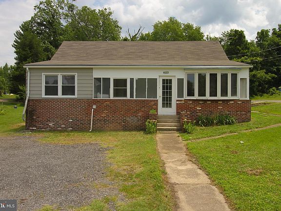 2nd image of 4022 Dunnington Thomas Pl