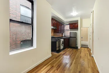 Rented by REZI