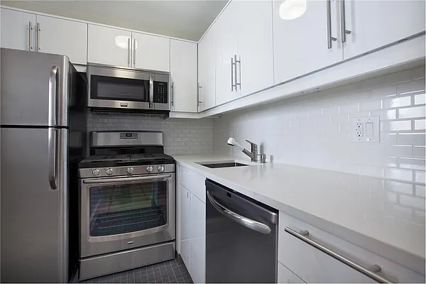 Sold by Compass | media 4
