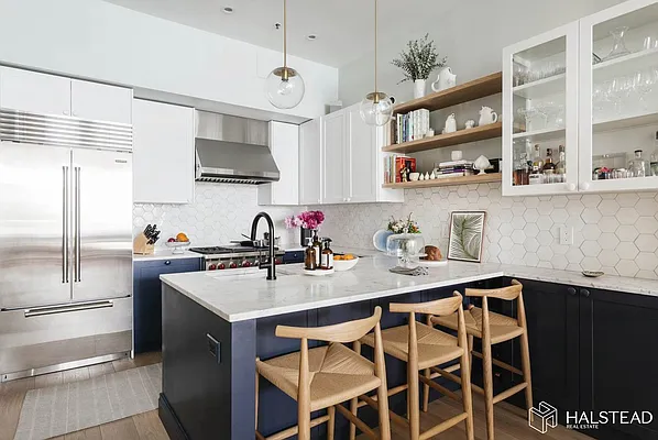 Rented by Halstead Real Estate | media 18