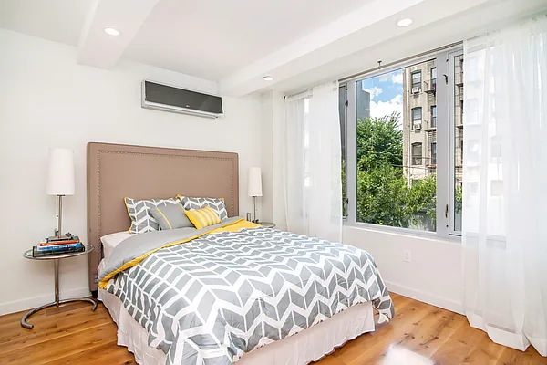 Sold by Compass | media 3