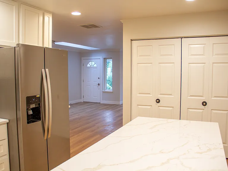 4708 Bear Creek Ln — Photo 9