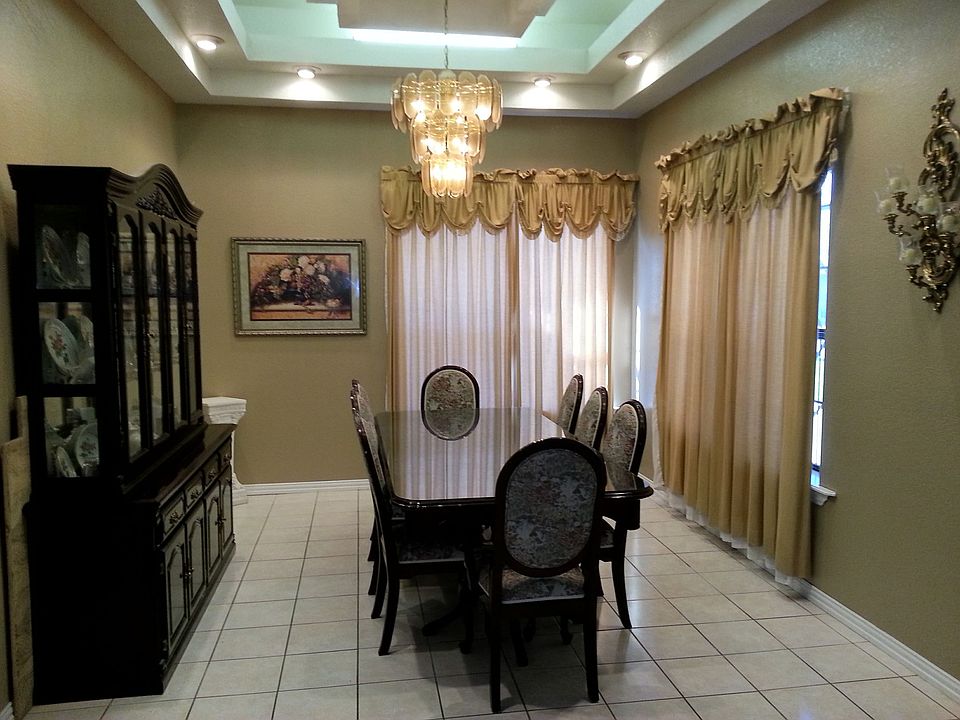 1st image of 46 La Silla Dr