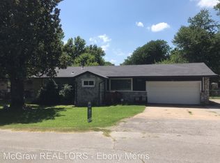 312 S 22nd St, Collinsville, OK 74021