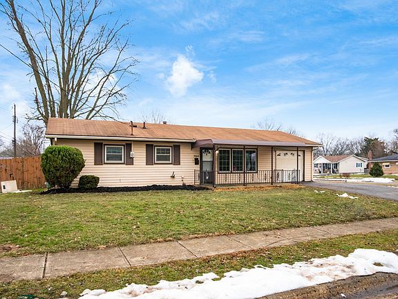 2nd image of 784 Gilmore Dr