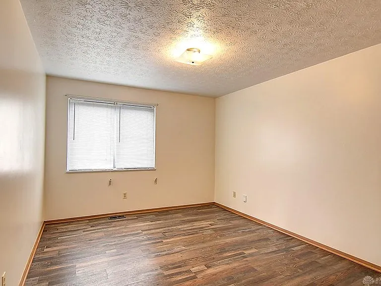 2724 Enterprise Ave #C — Photo 10