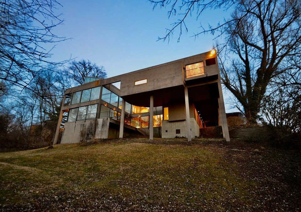 1st image of 2305 Salutaris Ave