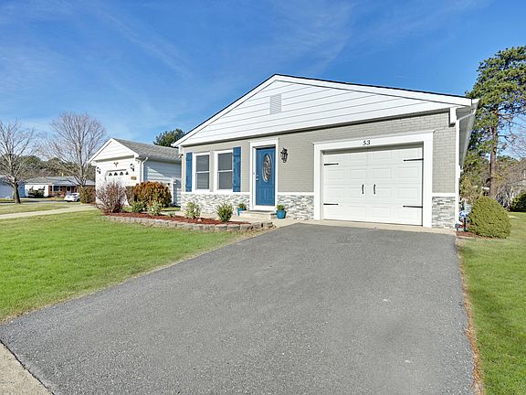 5th image of 53 Gorginio Dr