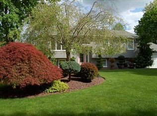 1696 Phenix Ave, Cranston, RI 02921