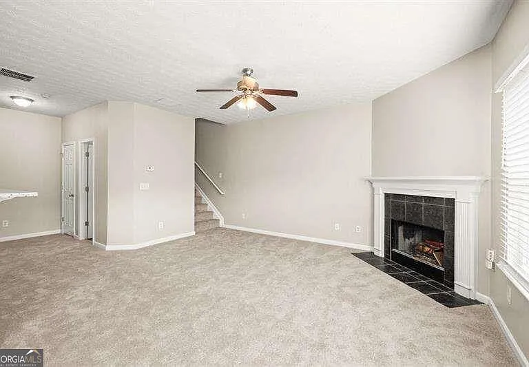 37 Providence Oak Ln — Photo 13
