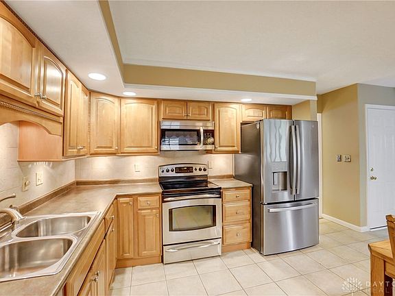 4th image of 2613 Hazelbrook Dr