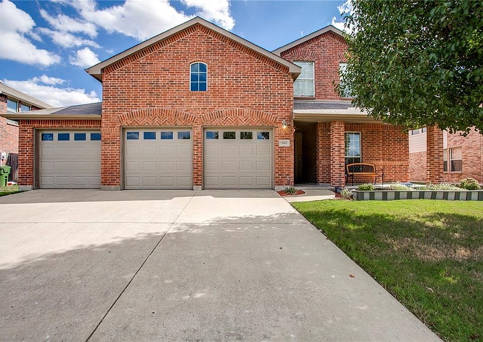 1st image of 1005 San Antonio Dr
