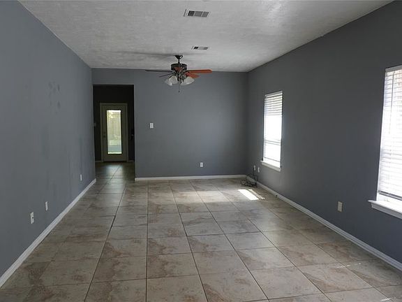 2nd image of 3352 Jan Ct
