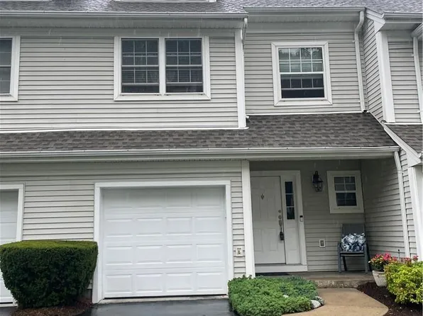 33 Crystal Hill Drive, Pomona, NY 10970