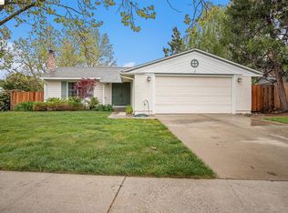 16 Cindy Pl, Brentwood, CA