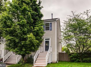 15690 Viewpoint Cir, Dumfries, VA 22025