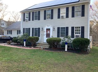 8 Hobbler Rd, Bourne, MA 02532