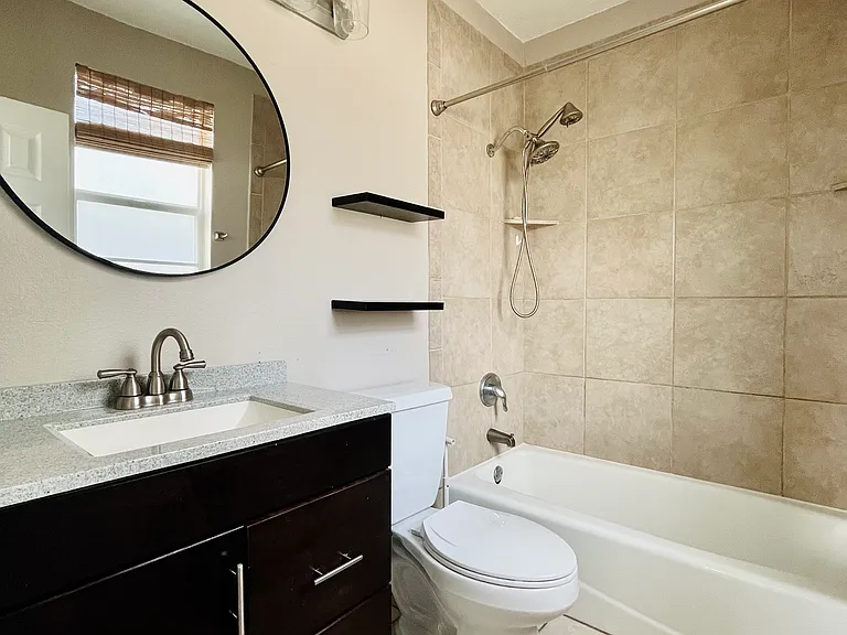 8810 Vamo Rd #8810 — Photo 8