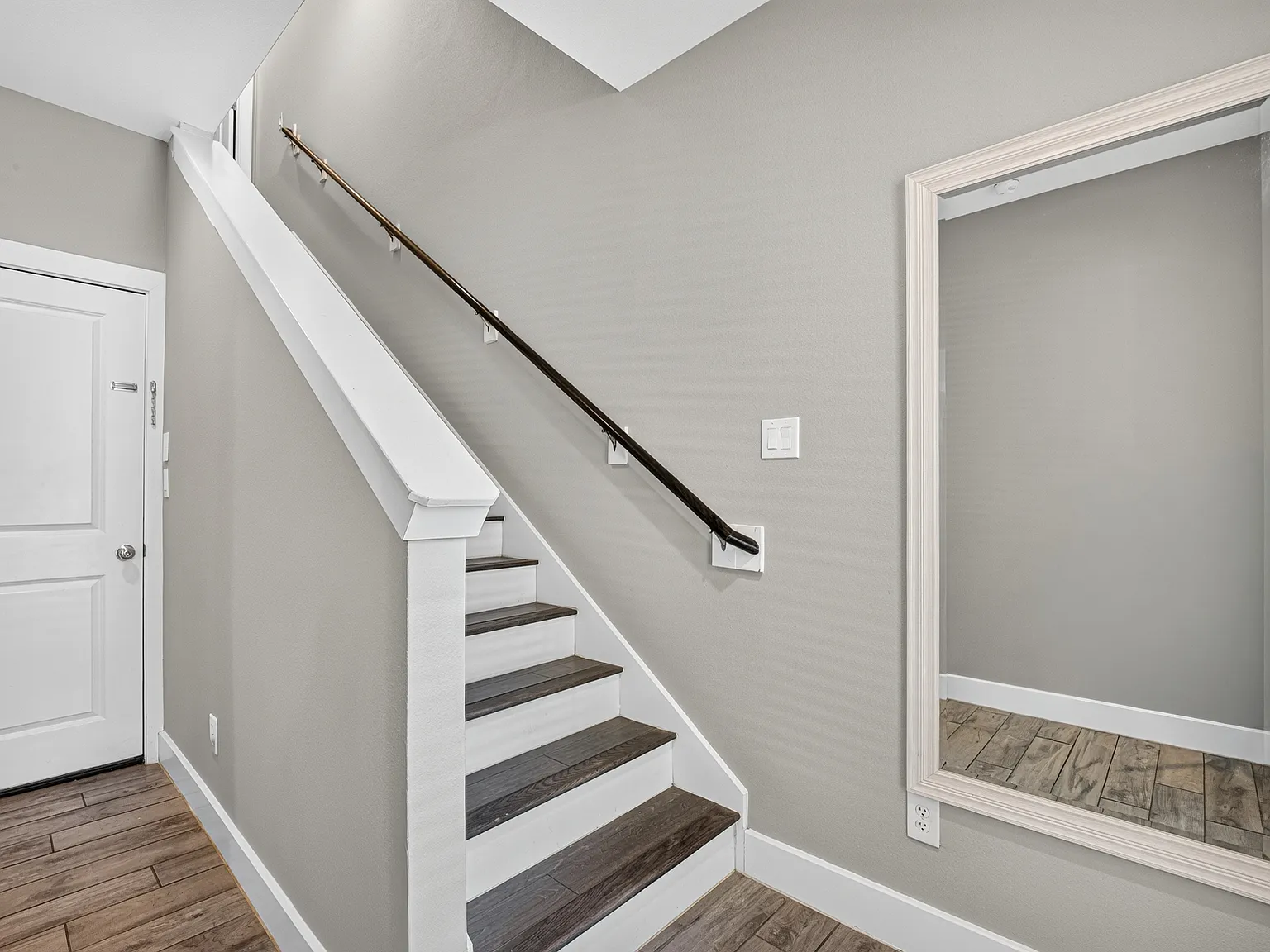312 Palmer Street — Photo 4