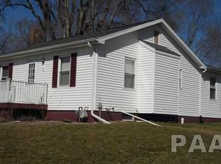 161 S Grand St, Norris, IL 61553
