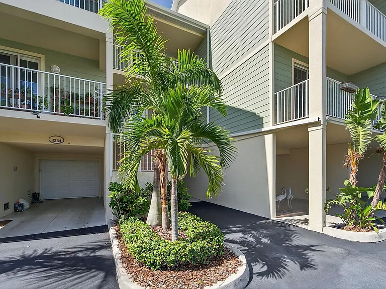 3266 Mangrove Point Dr — Photo 7