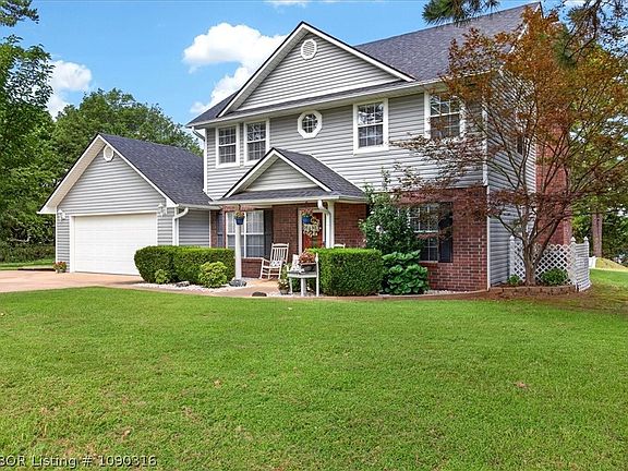 4th image of 24634 Wolf Mountain Rd