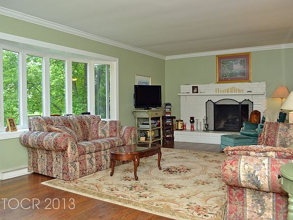 3rd image of 59 Ronald Ct