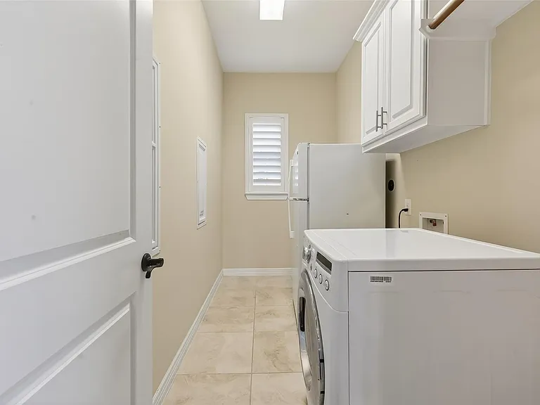28423 Tall Juniper Hill Dr — Photo 39