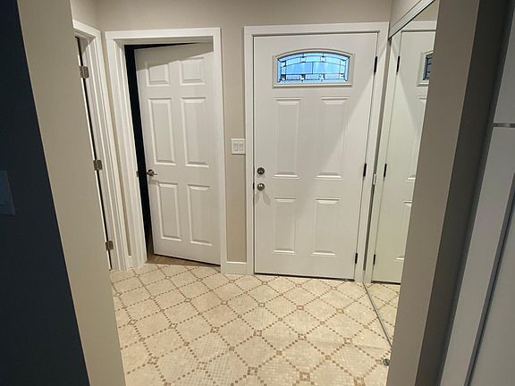 4th image of 1803 Bonita Ave