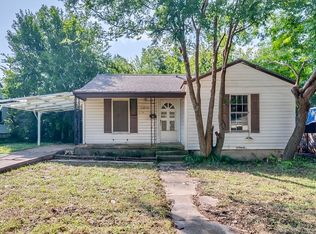 5033 Royal Dr, Fort Worth, TX 76116