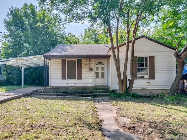 5033 Royal Dr, Fort Worth, TX 76116