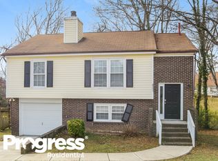 8504 Beechbrooke Rd, Charlotte, NC 28227