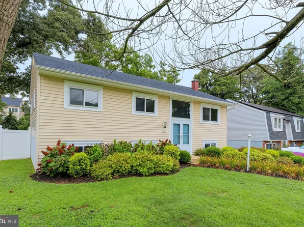 1347 Poplar Hill Dr, Annapolis, MD 21409