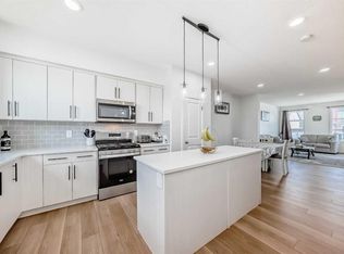 197 E Belmont Dr SW, Calgary, AB T2X 5A1