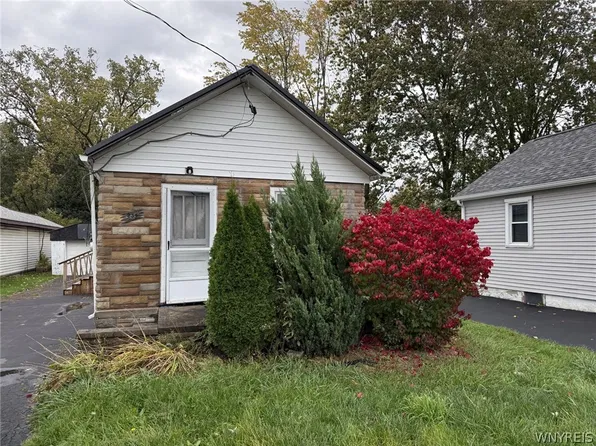 959 Erie Ave, North Tonawanda, NY 14120